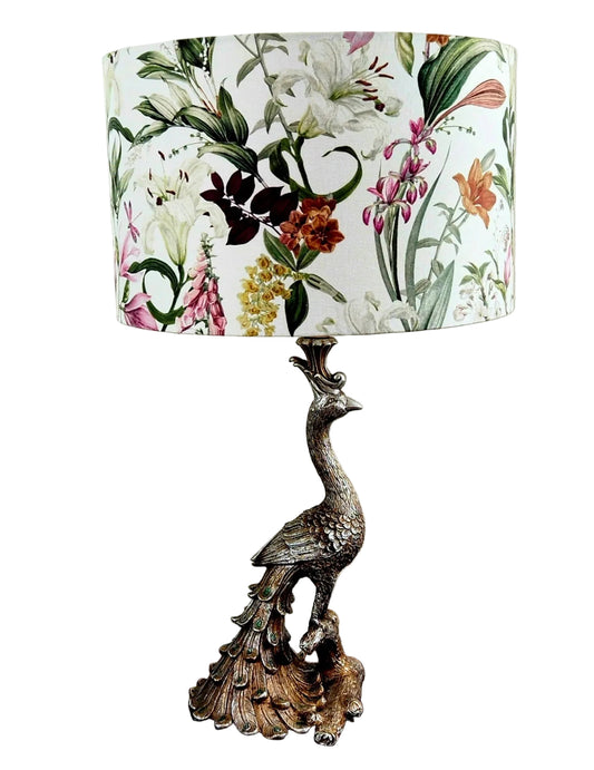 ๐ Countess Petal - The Garden Whisperer